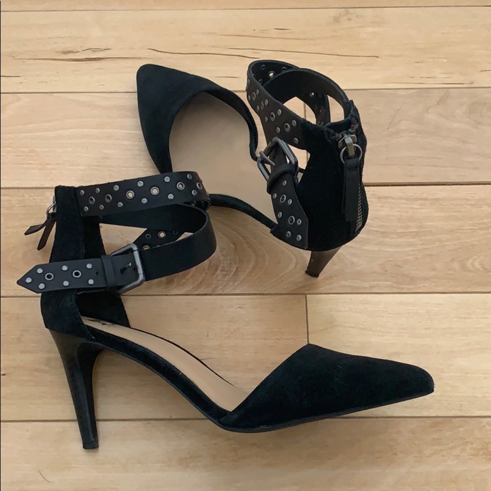 Joe’s Jeans pointed toe suede heels